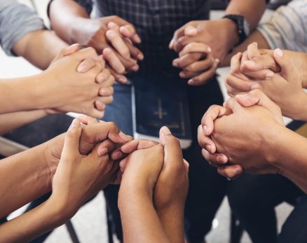 Group,Community,People,Diverse,Hands,Holding,Circle,To,Pray,For